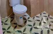 Toilet Kamar 6 Sapadia Villa Bukit Gibeon Sibisa