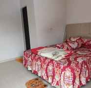 Kamar Tidur 3 Christian Homestay and Kuliner