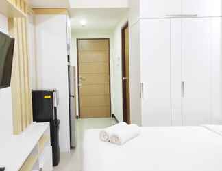 Bilik Tidur 2 Tranquil Studio at Apartment Vida View Makassar By Travelio