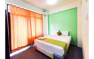 Kamar Tidur 2 Simple Studio Room at AWS Apartment by Arka