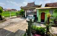 Exterior 7 RACHMAD HOMESTAY WARUNGBOTO 