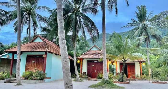 Phòng ngủ Kiki Coconut Beach Resort