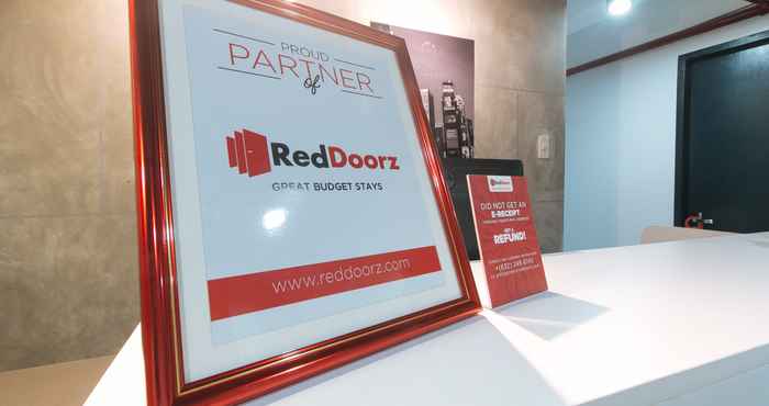 Lobby RedDoorz @ Precious Dem Beach Resort Pagudpud