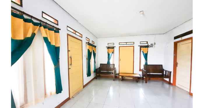 Kamar Tidur Villa Hijau Karangpapak