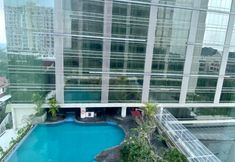 Swimming Pool 7 Nginap Jogja at Mataram City (Best View of Merapi)