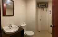 In-room Bathroom 6 Nginap Jogja at Mataram City (Best View of Merapi)