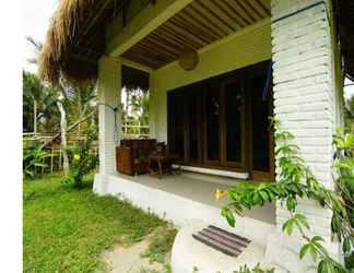 พื้นที่สาธารณะ 2 Mu Ricefield Cottage