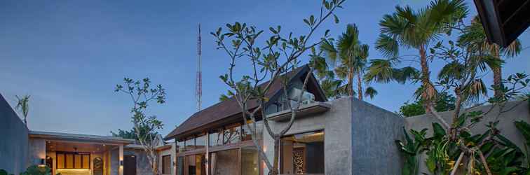 Lobi Taman Dharmawangsa Suites