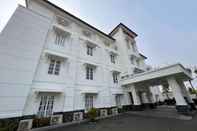 Exterior LE SEMAR HOTEL KARAWACI