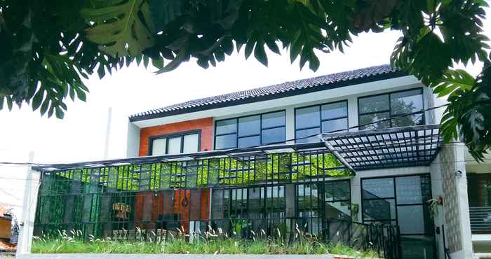 Exterior Sembilan House Syariah