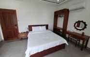 Phòng ngủ 4 NiNa Hotel