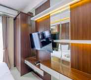 พื้นที่สาธารณะ 3 Modern and Comfortable Studio Transpark Cibubur Apartment By Travelio