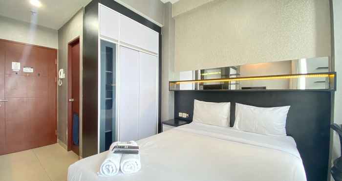 Bedroom Affordable and Minimalist Studio Apartment at Taman Melati Jatinangor By Travelio