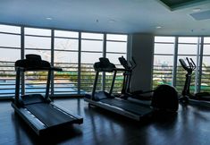 Fitness Center 7 Spacious and Cozy Stay Studio at West Vista Apartment By Travelio
