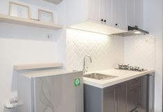 Bedroom 3 Spacious and Cozy Stay Studio at West Vista Apartment By Travelio