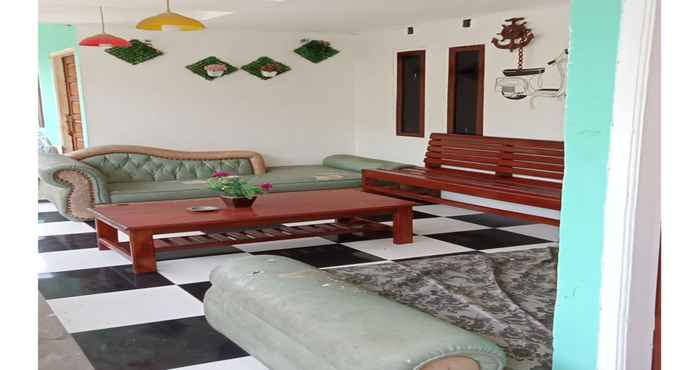 Lobi Maria Guest House