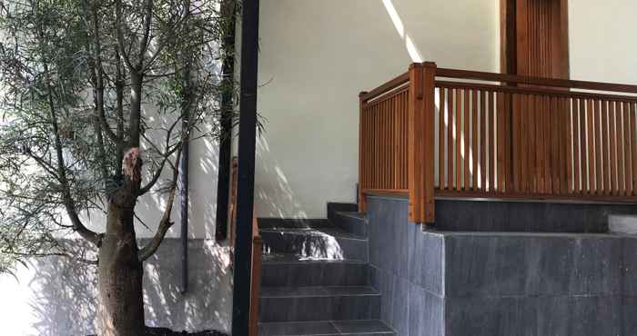 Luar Bangunan OmahKoe 3BR Mountain View