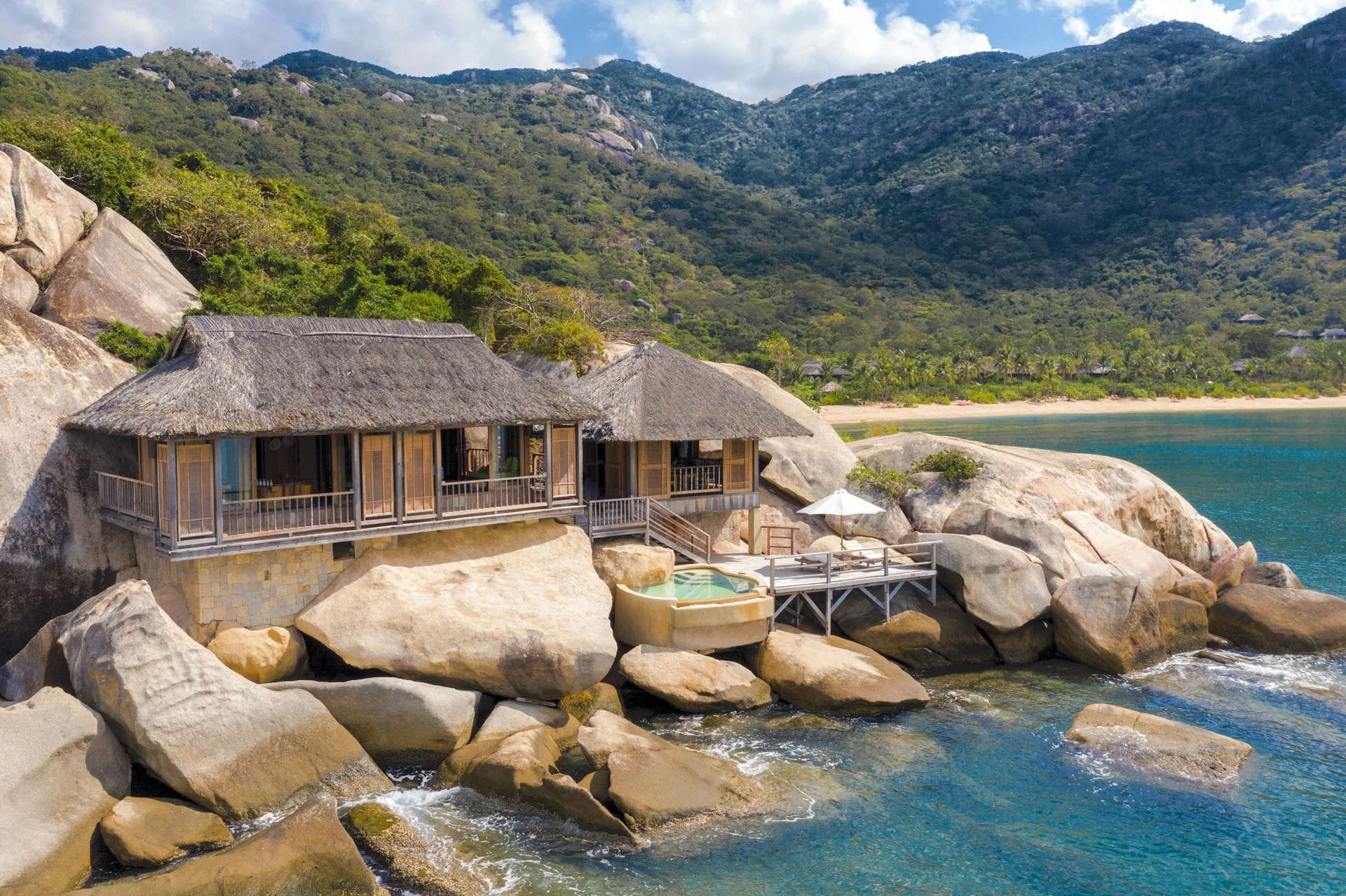 Kiến trúc cực kỳ độc đáo của Six Senses Ninh Vân Bay