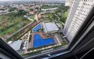 Swimming Pool 2 Apartment Emerald Bintaro type 2 BR by PnP Rooms
