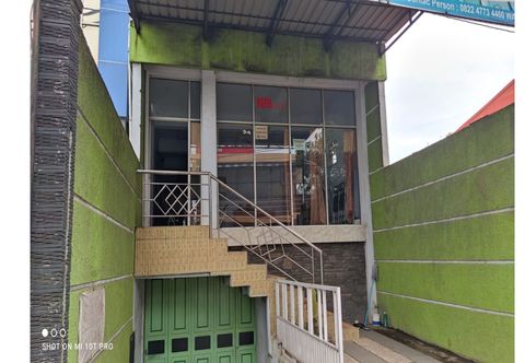 ภายนอกอาคาร Hotel Griya Sar'i