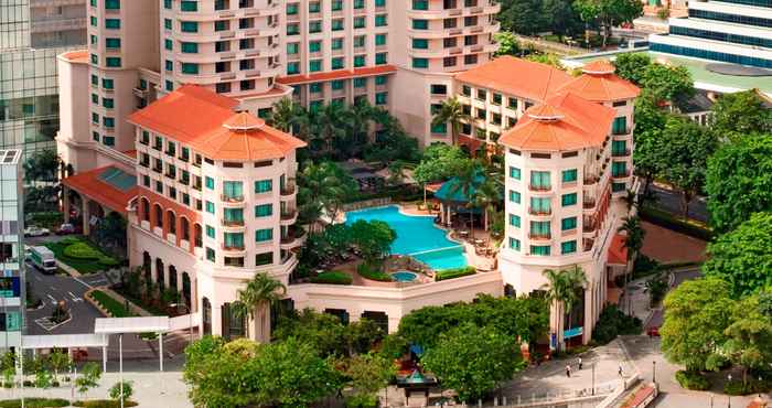 Luar Bangunan Paradox Singapore Merchant Court at Clarke Quay