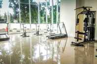 Fitness Center Comfy and Great Location 1BR Apartment at Woodland Park Residence By Travelio