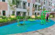 Swimming Pool 4 OYO Life 92889 Apartement Grand Sentraland Karawang By A.t Room