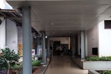 Lobby THE ROOMOS Hotel Apartemen