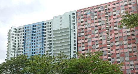 Exterior 2 THE ROOMOS Hotel Apartemen