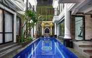 สระว่ายน้ำ 4 S&F Residence Kemang Jakarta