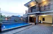 ภายนอกอาคาร 7 Villa Indika Private Pool