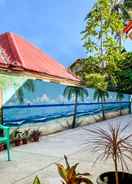 EXTERIOR_BUILDING White Shamrock Beach Hotel