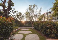 สระว่ายน้ำ 2 The 9 Thasala