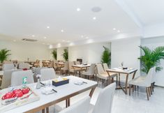 Restaurant 6 Sapphire Hotel Silom Bangkok