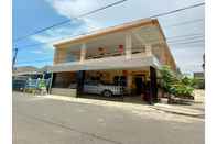 Bangunan HOMESTAY TIO SAN