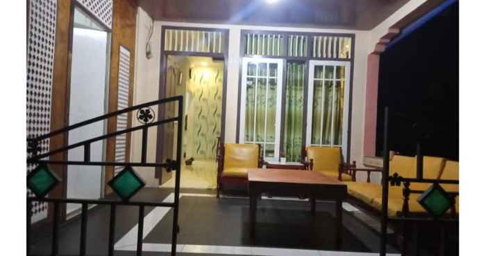 Lobby HOMESTAY 2-Z PENYENGAT