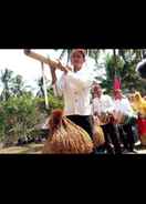 VIEW_ATTRACTIONS Jajapin Desa Wisata Kampung Adat Kuta