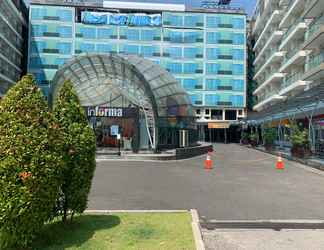 Bangunan 2 Megans Gateway Apartment