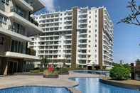 Kolam Renang Megans Gateway Apartment