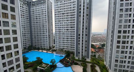 로비 2 Comfy and Warm 2BR Apartment at M-Town Residence By Travelio