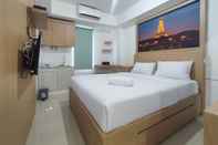 Bilik Tidur Cozy Stay Studio Apartment at Paltrow City Apartment By Travelio