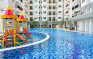 Kolam Renang 6 Comfort Living and Minimalist 2BR at Signature Park Grande Apartment By Travelio