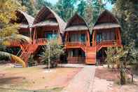 Exterior Air Belanda Resort