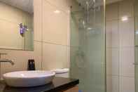 In-room Bathroom Comfy and Stunning Studio Apartment at Citylofts Sudirman By Travelio