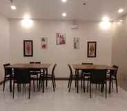 Lobi 5 MEACO ROYAL HOTEL - LUCENA CITY