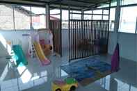 Common Space Penginapan dan Pemancingan Kelong Elly