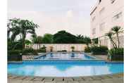 Swimming Pool 3 Margonda Residence 5 by En's Room