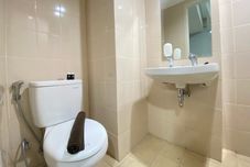 客房浴室 1BR Cozy Apartment Parahyangan Residence Bandung By Travelio