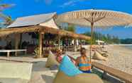 Nhà hàng 3 Crystal White Sand Resort