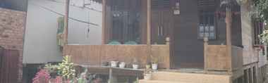 ภายนอกอาคาร 2 Homestay Erik Desa Wisata Muara Jambi